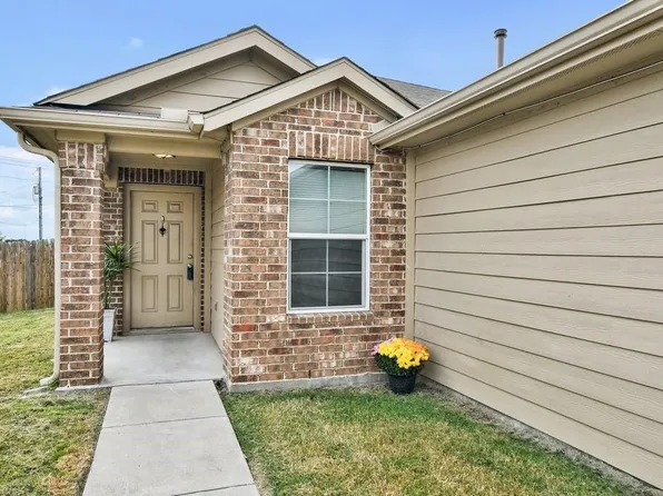 173 Rafe Ct, Kyle, TX 78640