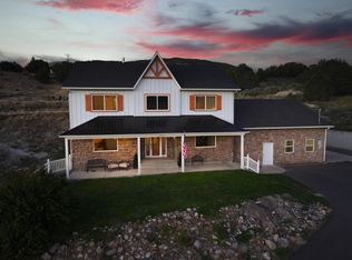 11242 S Dempsey Creek Rd, Lava Hot Springs, ID 83246