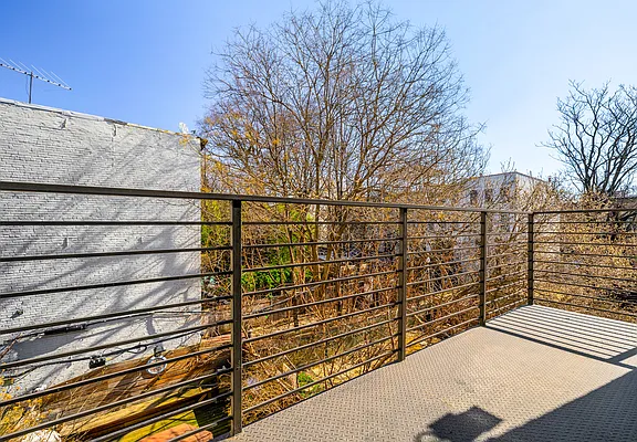 Rented by Keller Williams NYC | media 35