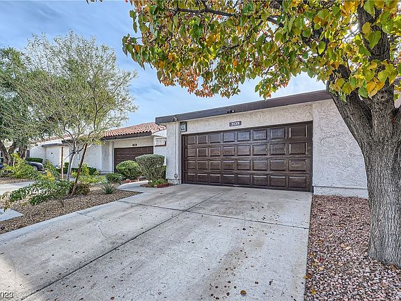 2nd image of 3139 Espanol Dr