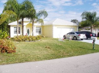 325 SW 14th Ave, Boynton Beach, FL 33435