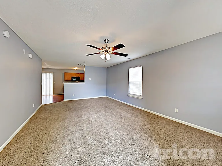 121 Rabon Springs Rd — Photo 4