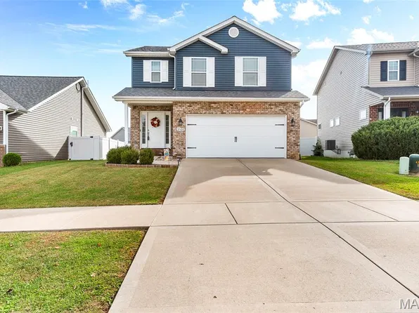 2506 London Ln, Belleville, IL 62221