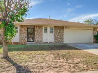 214 Redbud St, Yukon, OK 73099