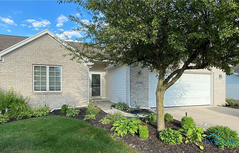 1st image of 26416 E Wexford Dr