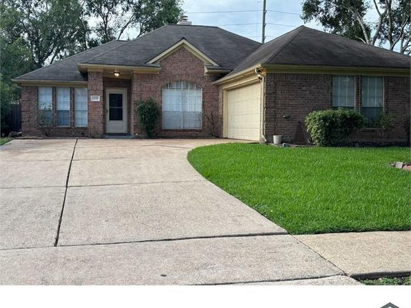 1810 Tangleberry Ct