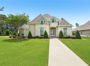 844 Rue Bourdeaux, Covington, LA 70433