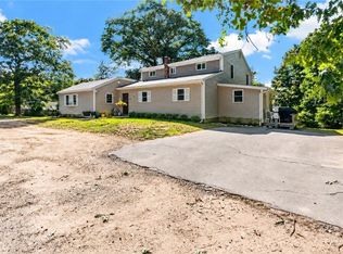 44 Maxwell Dr, North Kingstown, RI 02852