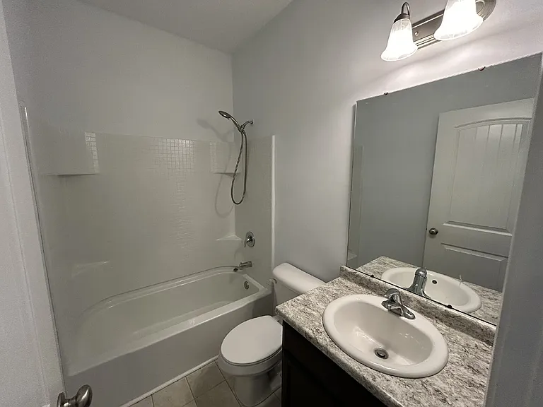 206 Summerhill Dr — Photo 14