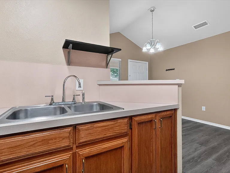 3132 Cedar Hill St — Photo 11