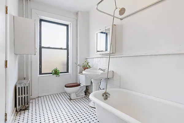 Sold by Corcoran | media 8