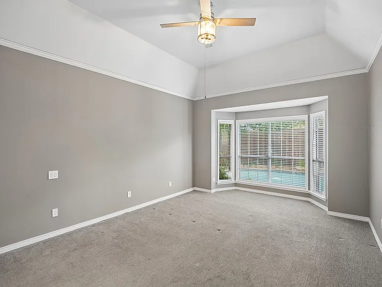 2809 Roper Dr — Photo 15