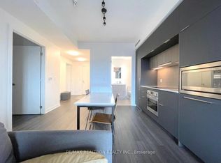 185 Alberta Ave #804, Toronto, ON M6C 0A5