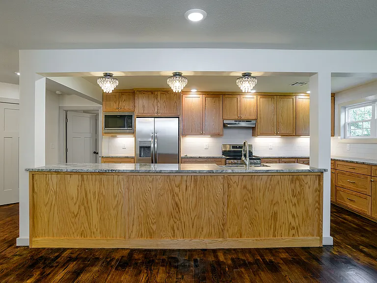 807 W Bennett Dr — Photo 14