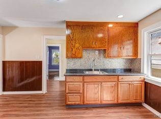 715 Lasalle Ave FLOOR 2, Buffalo, NY 14215