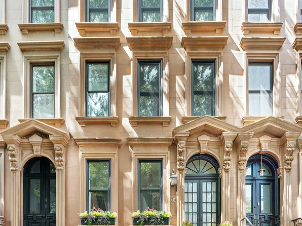 100 6th Avenue image 1 of 27