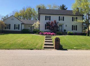 2165 Island Dr, Lexington, KY 40502