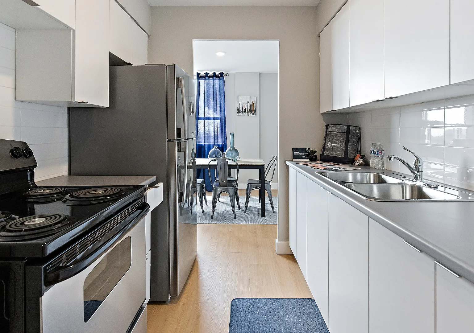 1577 Lawrence Avenue West — Photo 1
