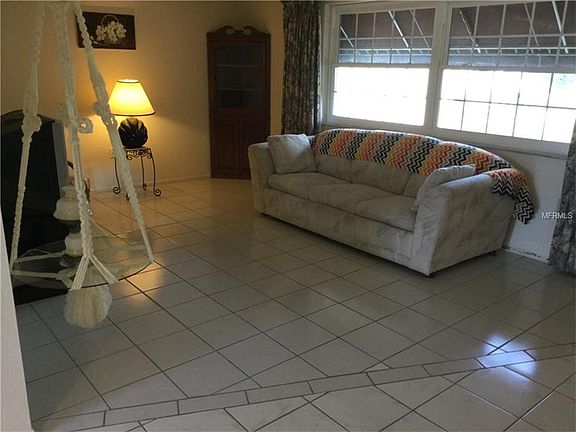 4th image of 12201 Silk Oak Ln