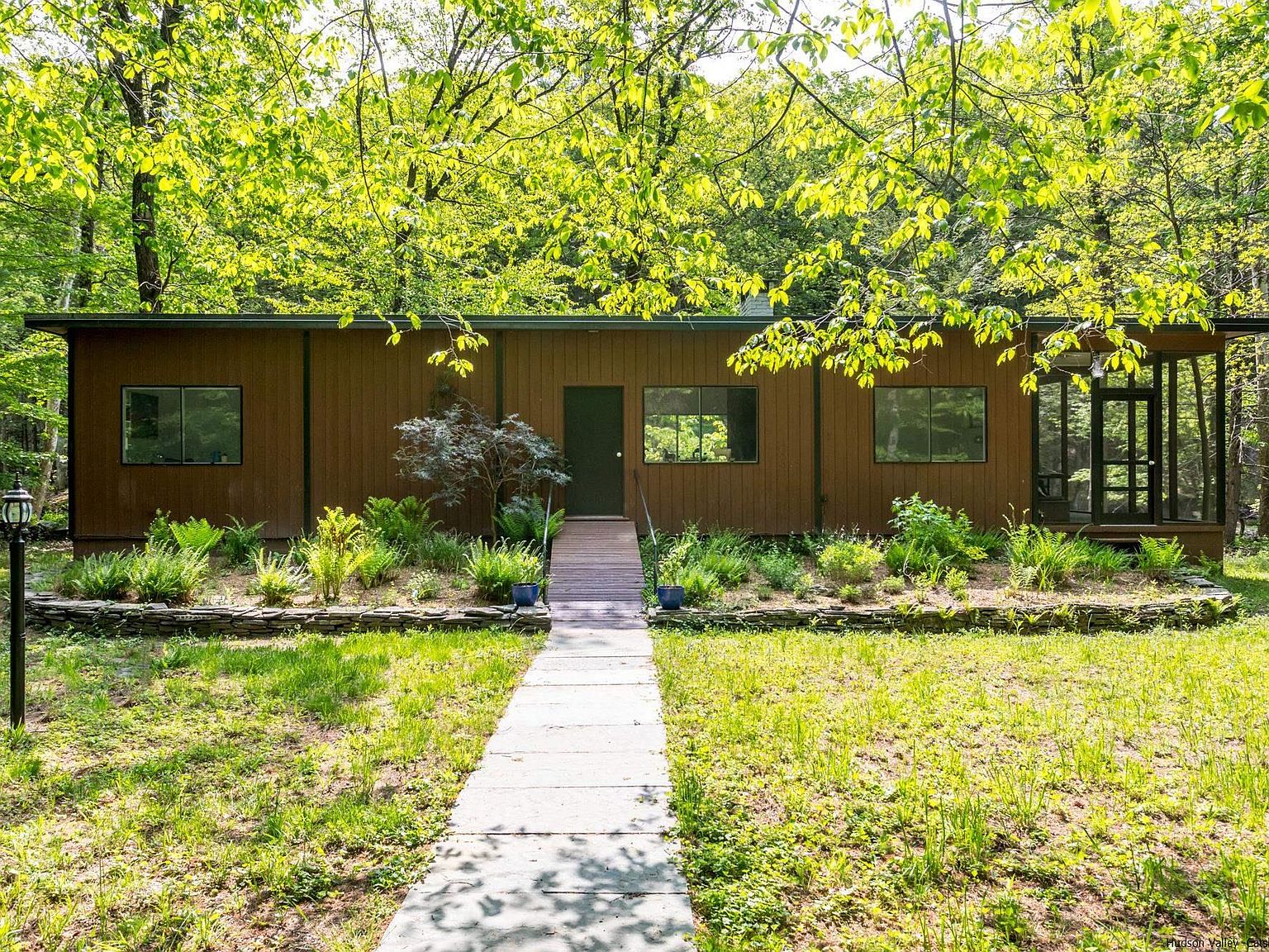 21 Casablanca Lane, Woodstock, NY 12498 Zillow