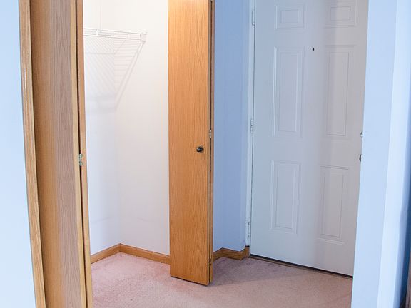 4th image of 7923 W 157th St APT 1N