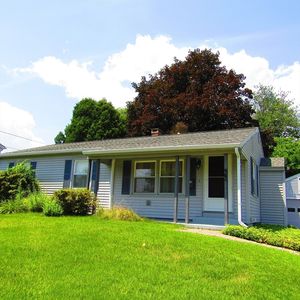 33 Claire Ave, Northampton, MA, 01062