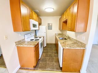 424 19th Ave E APT 204, Seattle, WA 98112