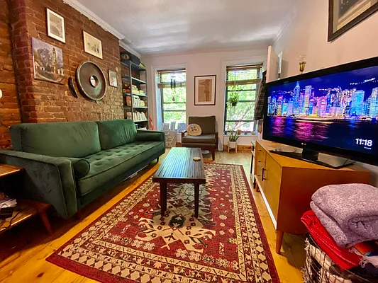 Rented by Highline Residential | media 1