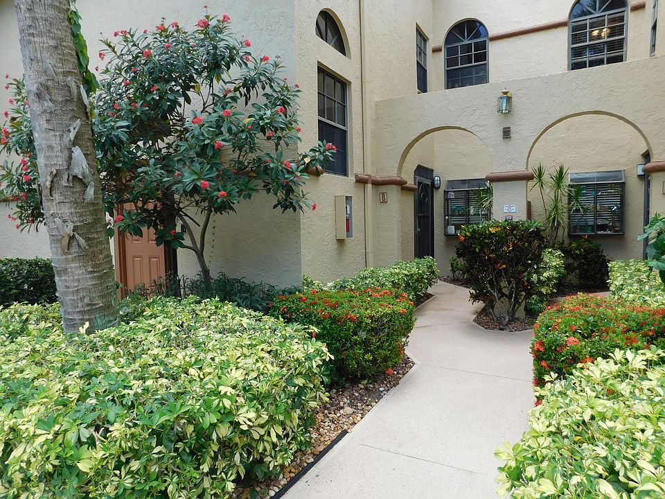 1st image of 5091 Splendido Ct APT B