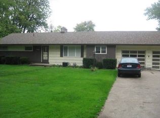 6464 Linda Dr, Lorain, OH 44053