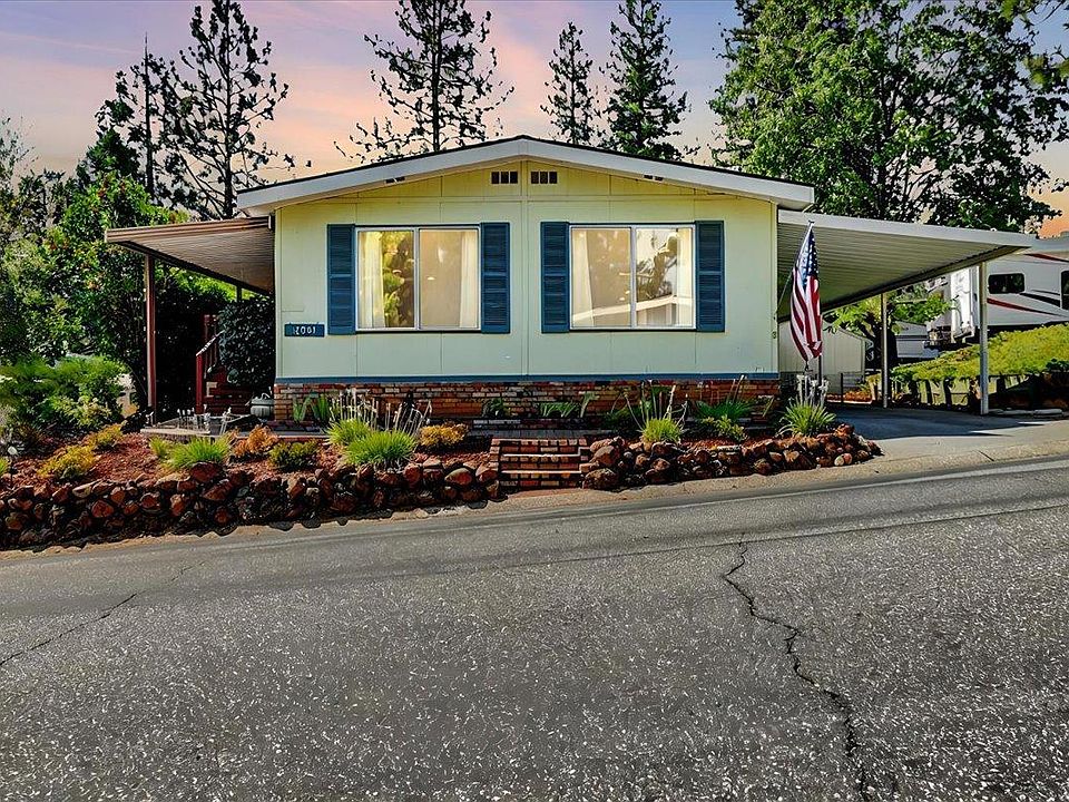 1st image of 10099 Hidden Springs Dr