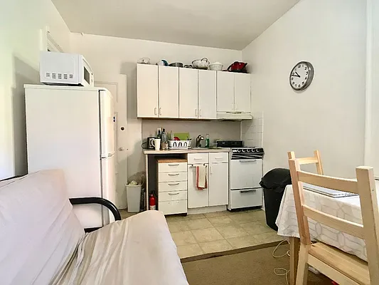 Rented by Sovereign Associates | media 6