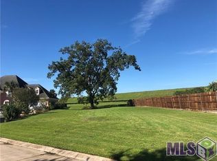 Cleveland Ct, Metairie, LA 70003