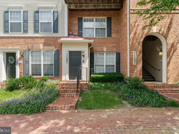 11207 Edson Ln #42, Rockville, MD 20852