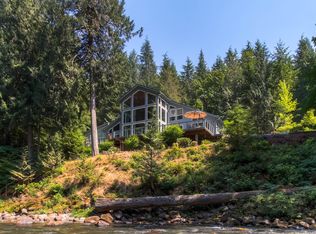 29475 E Edgewater Dr, Welches, OR 97067
