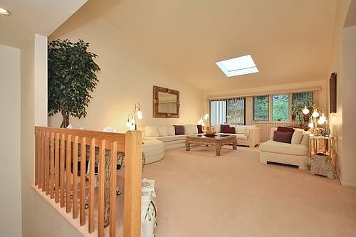5th image of 6 N Peach Hill Ct #6