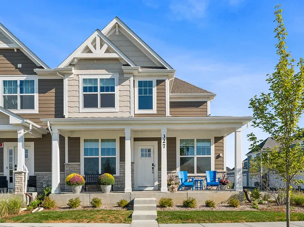 327 Didier Ct, Buffalo Grove, IL 60089