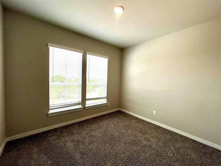 20103 Park Strip #A — Photo 12