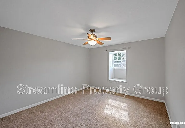 10136 W Keene Ave — Photo 3