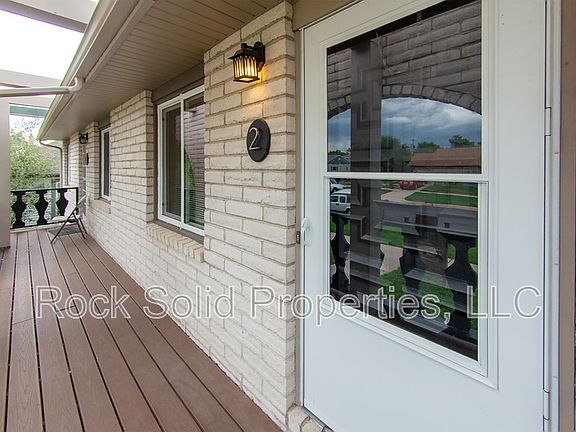 3rd image of 3061 Reed Ave APT 2