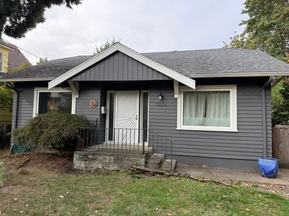 9224 N Willamette Blvd #1, Portland, OR 97203