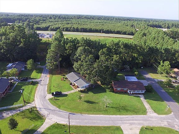 5th image of 200 S Wellington Dr