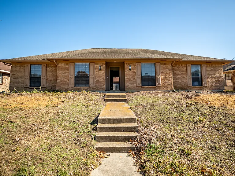 3706 Bishop Hill Dr — Photo 29
