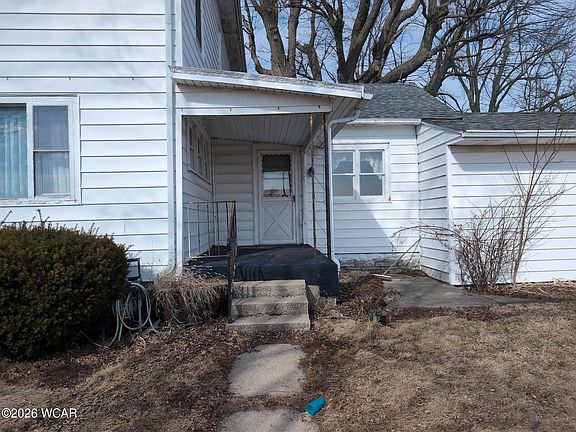 3rd image of 8170 Sandy Point Rd