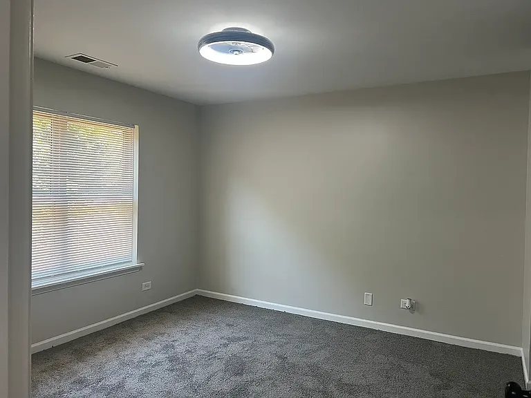 104 Glengarry Dr #208 — Photo 6