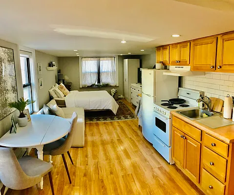 Rented by Carroll Gardens Realty | media 8