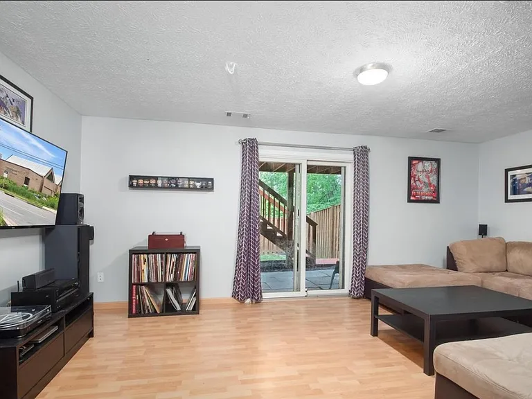 9454 Fens Holw — Photo 18