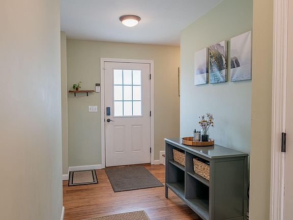 2nd image of 196 Spring Street