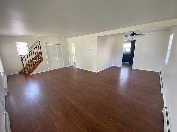 3rd image of 1789 Bacon Ave