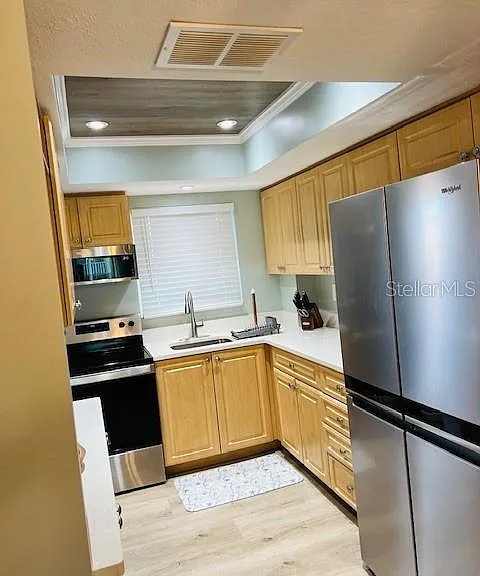 4242 Heron Way #B323 — Photo 7